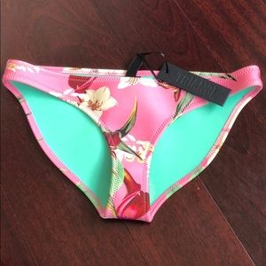 NEVER WORN FLORAL TRIANGL BOTTOMS! NWT!